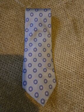 Christian Dior Beige Silk Tie with Blue and Red Medallions